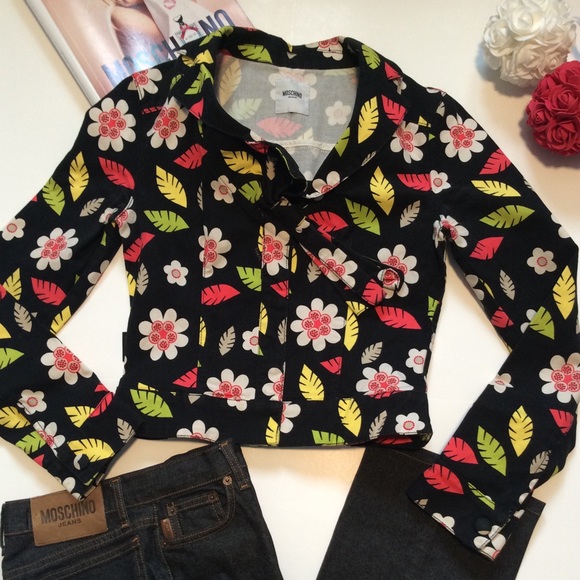 Moschino jeans short jacket size S - Picture 1 of 5